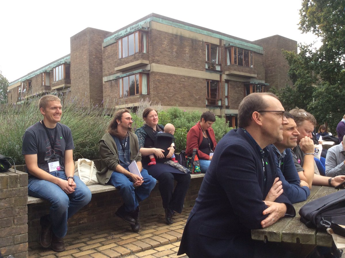 ojuncu's tweet photo. #agileonthebench love the audience, very #alenetwork @seize_the_dave #agilecam cc @FranckDepierre @wasitova @ddreptate @OlafLewitz ... https://t.co/sn1g5Ak1FL