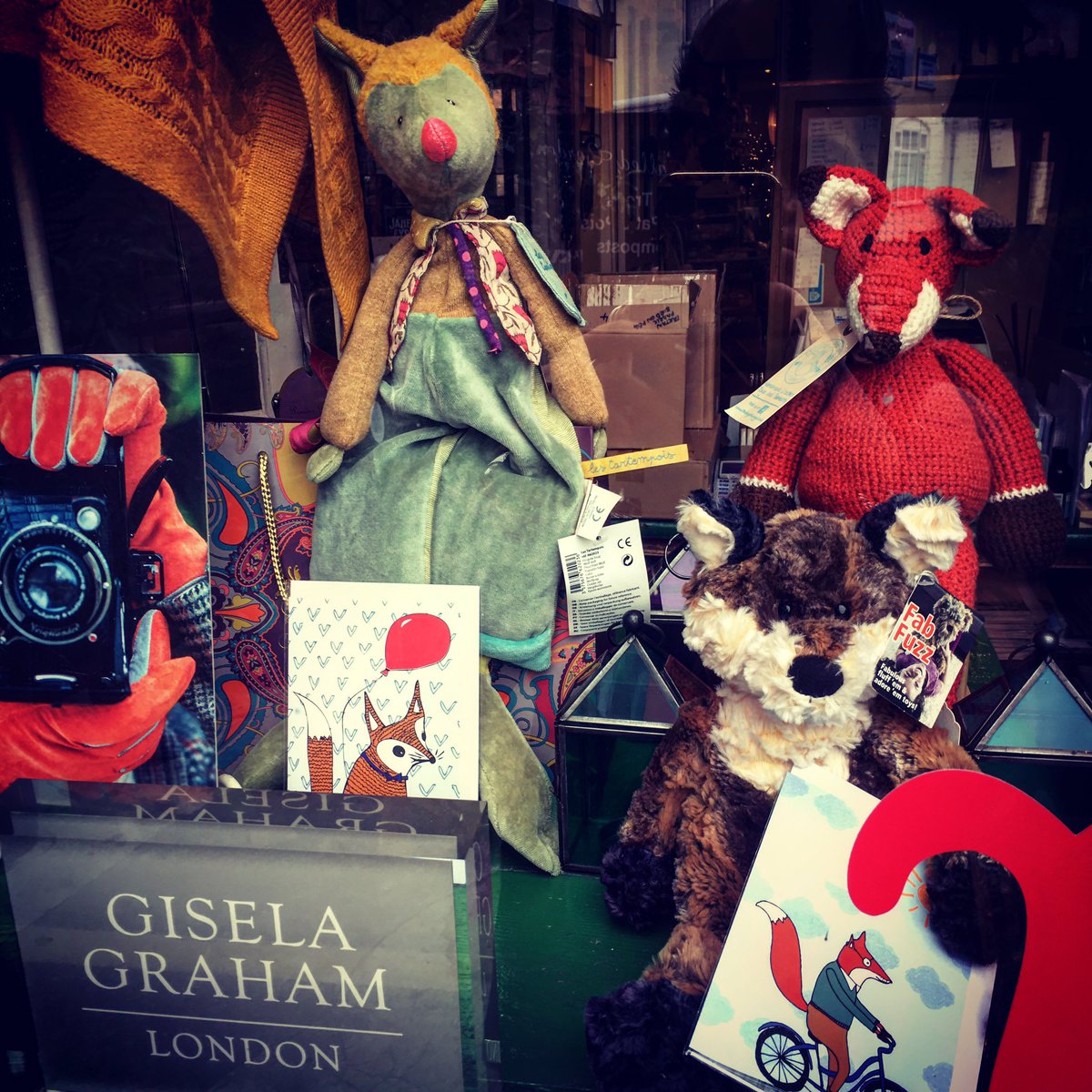 webbsgiftshop's tweet photo. @PowderScarves @MaryMeyerToys @chubbypinkpiggy @Moulin_Roty #autumnwindowdisplay https://t.co/tXrPRWKoaC