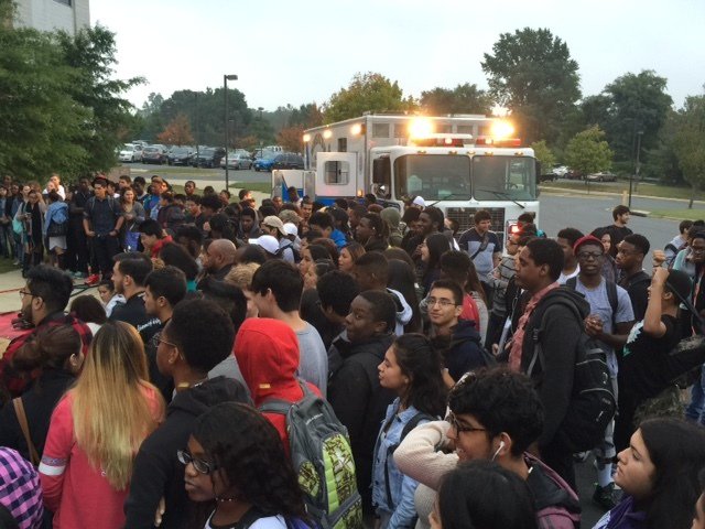 mcfrs's tweet photo. Car crashes R the leading cause of death for teen drivers. Kennedy High School Rules! Going above &amp; Beyond 2 keep students safe on the road. https://t.co/5e5FpVxQlZ