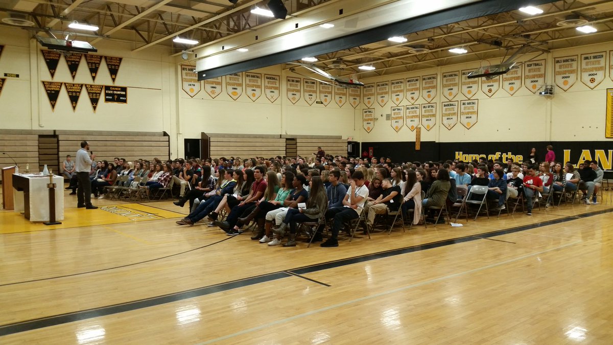 Saint John Vianney High School (@sjvhs) on Twitter photo SJVHS Senior Commissioning Day 2016 <a href="/SJVSA/">SJV Activities</a> #classof2017 #wearethelancers #sjvlancers SJVHS Senior Commissioning Day 2016 <a href="/SJVSA/">SJV Activities</a> #classof2017 #wearethelancers #sjvlancers