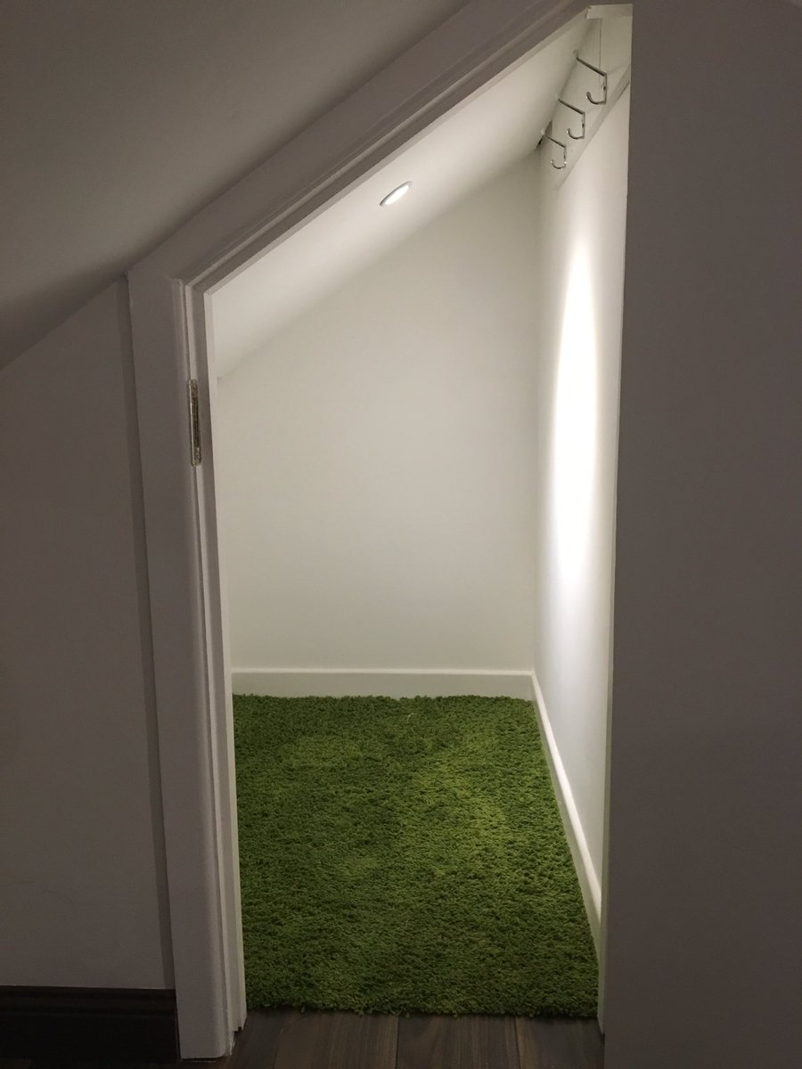 Time to build my new Voice Over Booth #voiceover #voiceoverireland #vocalbooth #closetfun