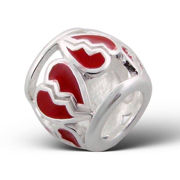 silvadoreuk's tweet photo. Heart Red Broken Half Bead - Silver Charm 
£11.99
➤ https://t.co/lTtOTClSB3
via @outfy https://t.co/QPSSx8gZmE