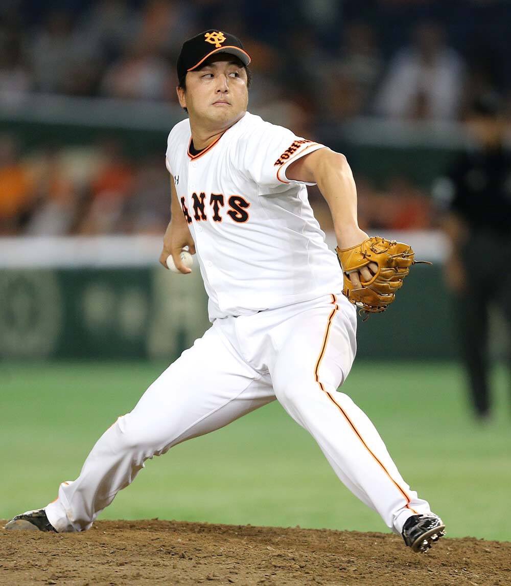 Ghayato1214's tweet photo. ＼2試合連続サヨナラ！！🙌／
グータッチ！！👊😊
やっぱサヨナラは最高です！！！
小林ナイスバッティング！！
2位も確定！！🙌
csは絶対制覇！
絶対日本１になるぞ！！👊
#giants #小林誠司 https://t.co/tzIIrUzMrV