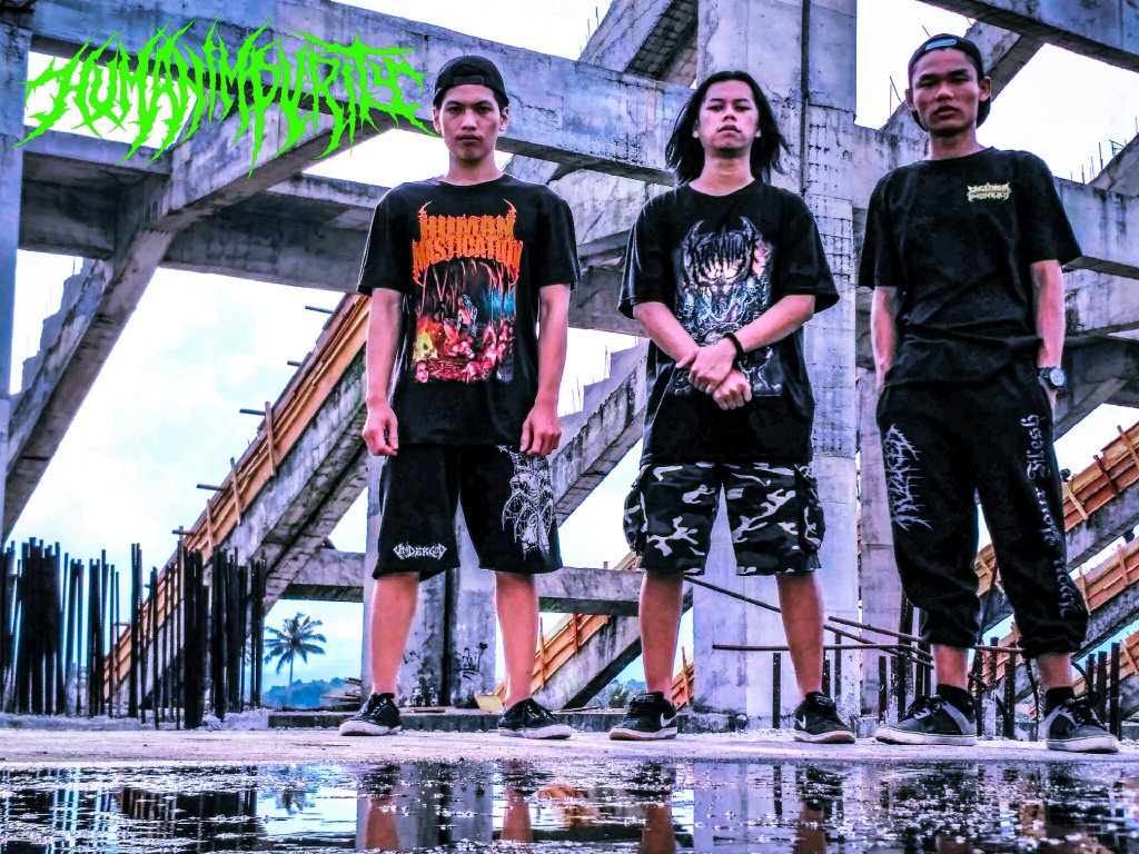 hasil photo session dadakan . ketika singgah di #torturedeathfest akhir pekan kemarin ..