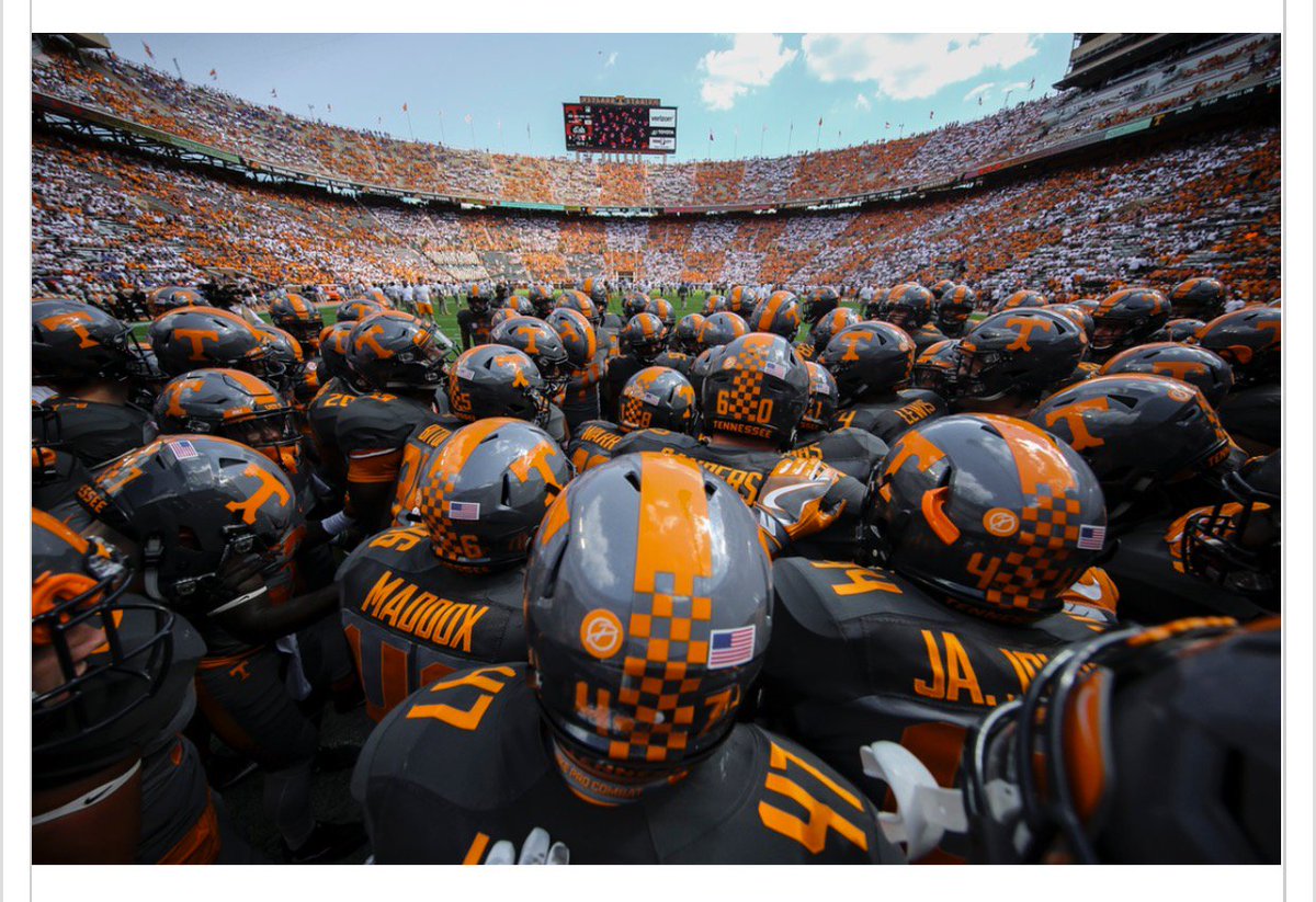 Vol_Photos's tweet image. ICYMI: Relive Saturday through our lens from Saturday’s game:  1tn.co/2dzN9DV
