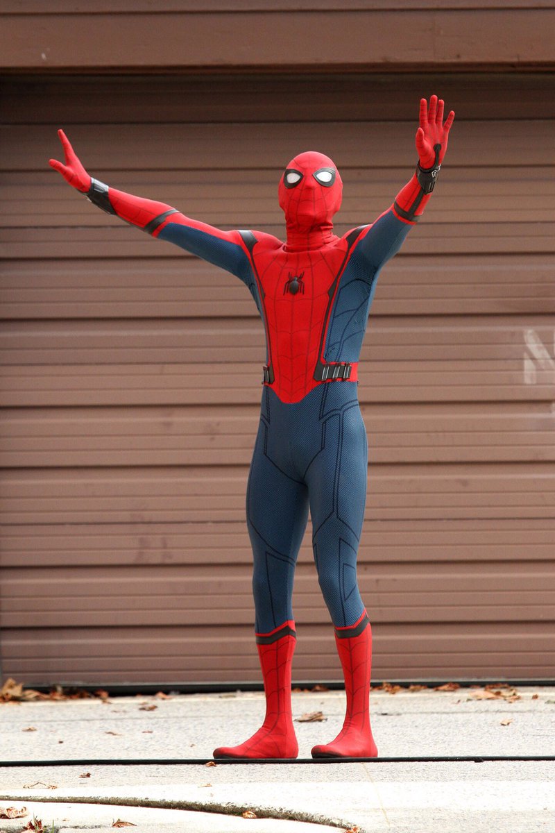 DAILYBUGLETM's tweet photo. #SpiderManHomecoming https://t.co/PVBk1gRkzd