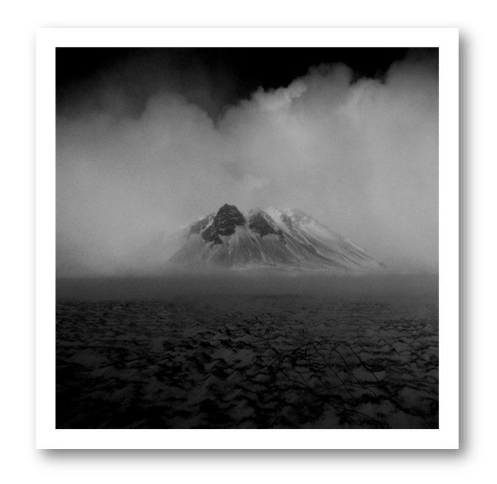 🔻

Hiroto Fujimoto

Untitled
Iceland
1999

⎰Printing on Baryta paper silver gelatino-bromide with a turn selenium⎰