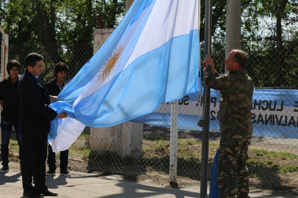 AlvearNoticias's tweet photo. Inauguraron una oficina para los veteranos de Malvinas https://t.co/4aTJHHgWZR https://t.co/bsvL7dixuN