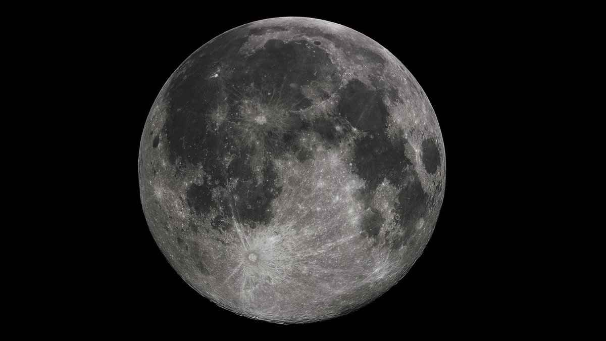 Black Moon to make rare night sky appearance bit.ly/2dralWl?utm_me… https://t.co/c0GieymRmJ