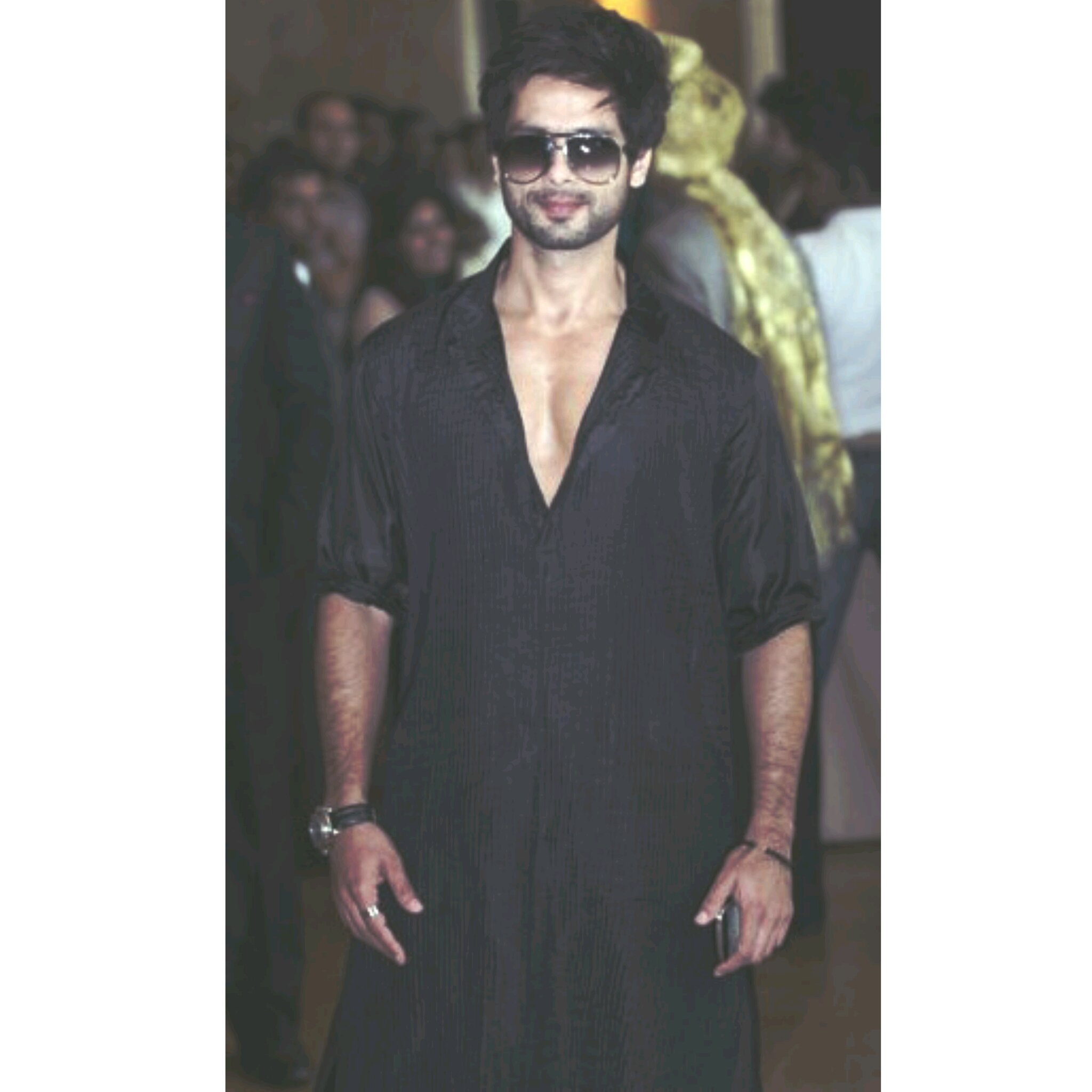 Shahid kapoor pathani suit hot sale