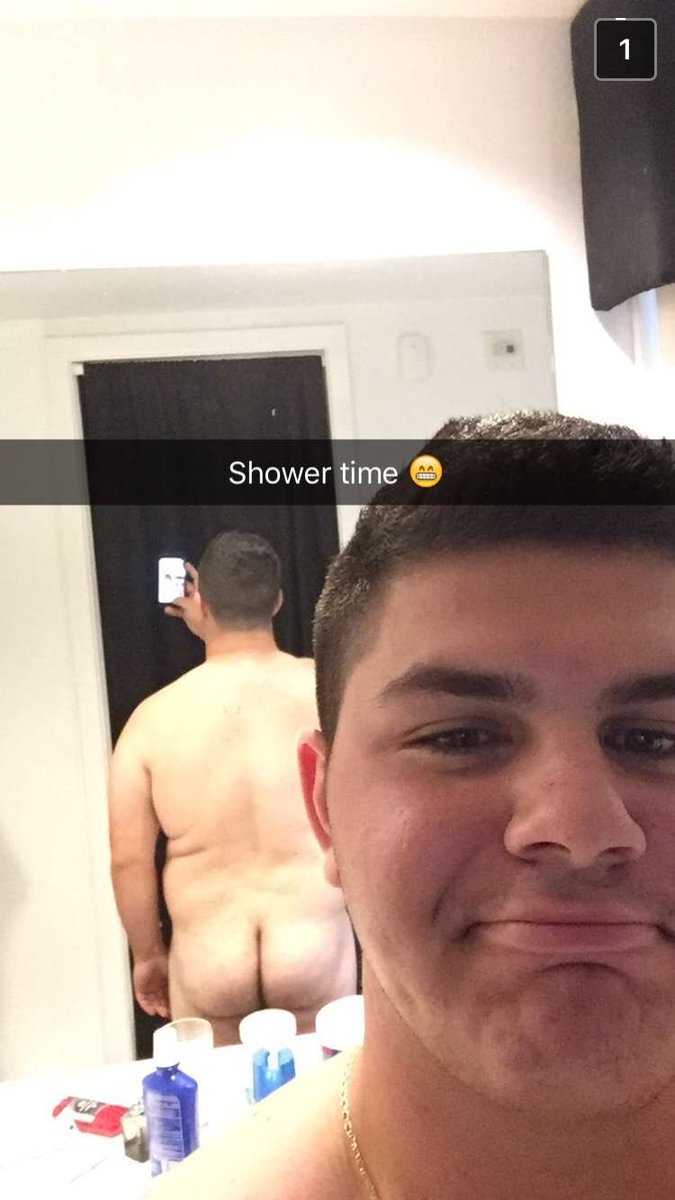 JacobHecker's tweet image. Happy bday brotha hope u have a solid day 👍🏻 @Farnen13