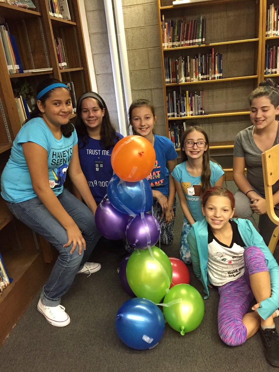 Mr_Coran's tweet photo. Homeroom 113 crushing the Balloon Tower. 2nd place! #HawthorneDay @BMS_Saugus https://t.co/HUC2Z7aP6U