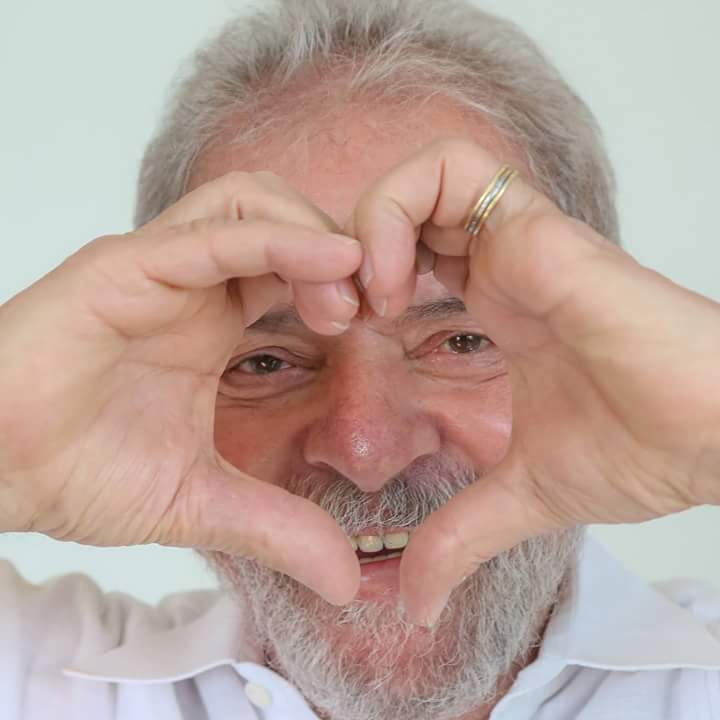 Adrysscamar1's tweet photo. @MaiaYafa @sibipirunabr @Elane_FRS @ArrudaLiege @desbocadaDeBar Bom dia Maia e meninas clube das #Luletes https://t.co/PARtEg3oUu