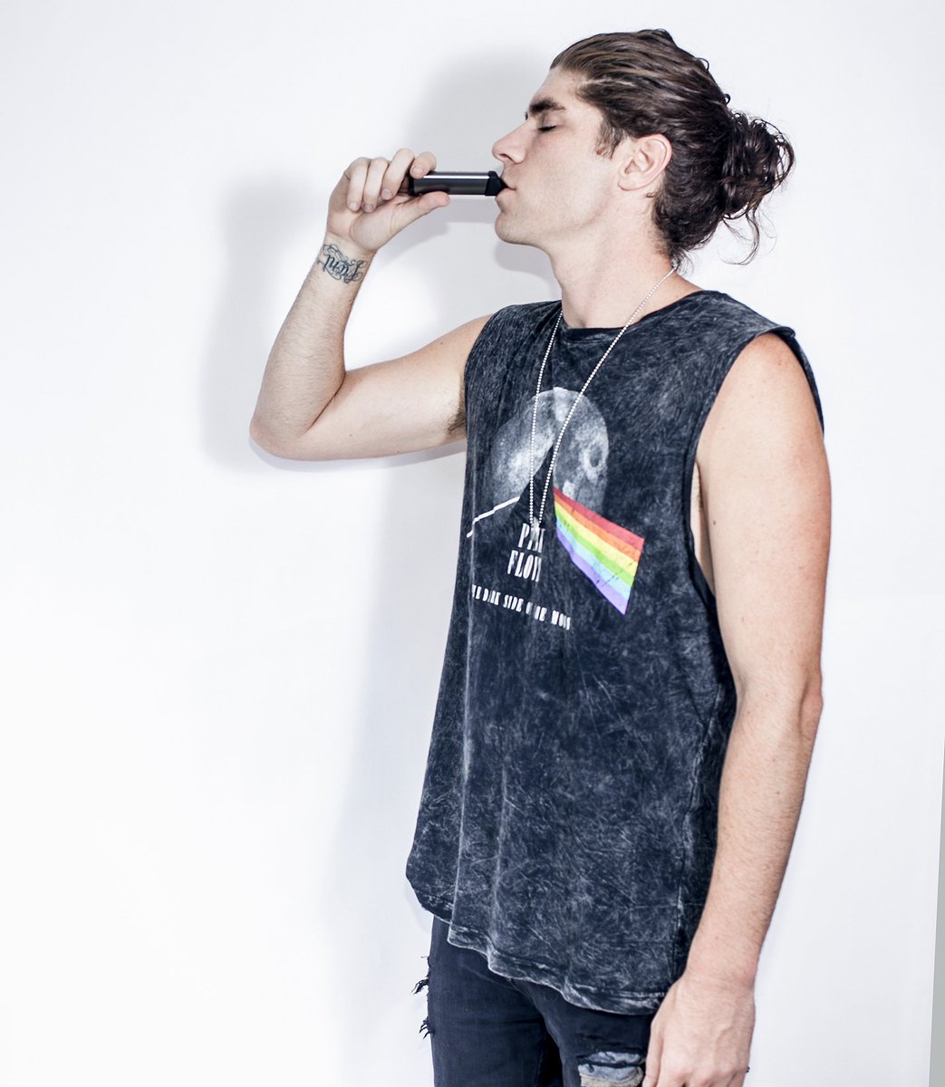 ecigvapeshop's tweet image. MIKEALIS mikealis.com Wake &amp;amp; Vape #exxusmini  #ecigvapeshop #vape #ecig