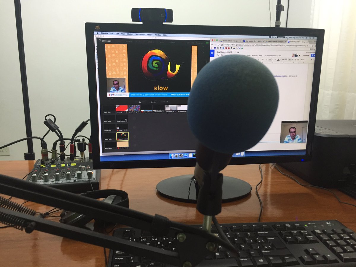 lshimokawa's tweet image. Iniciamos el #devHangout sobre Slow Agile con @WalletThomas