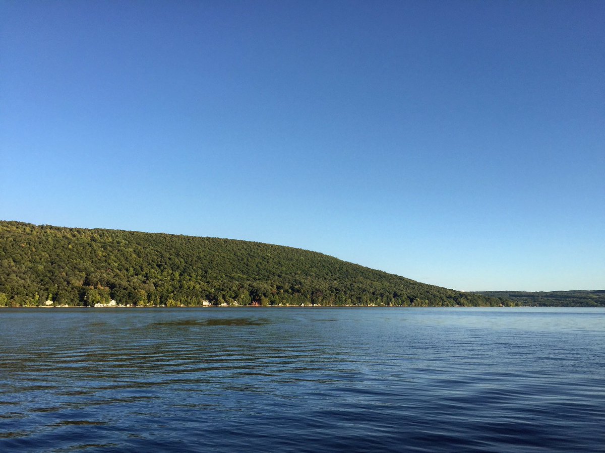 keukalakeapp's tweet photo. The bluff is still green! 🌳 https://t.co/htVTxC6I00
