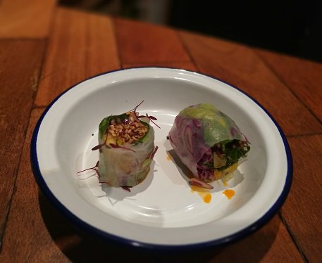 A taste of the West Coast in the East End! Flaming Flamingo <a href="/Kalicooking/">Kali</a> supper club in full swing #CaliforniaWineMonth @CalifWines_UK
