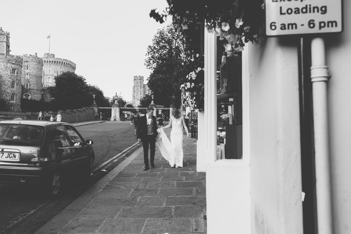 MacWindsor's tweet photo. Tired of classic country locations? Discover the magic of a wedding in a historical town centre #weddinghour  #Windsor 0344 879 9101 https://t.co/YowBrzdvKp