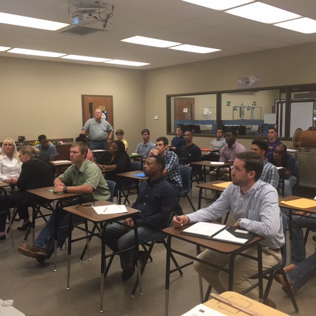 RPCCEDU's tweet photo. Our P-Tech Students ready to hire !! https://t.co/kVZwgWeeti