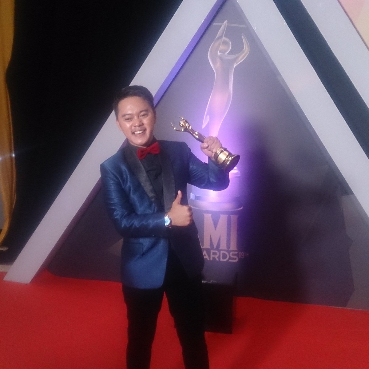 Ika1Ika: RT InformasiBWI: Selamat untuk DA2_Danang sudah memenangkan Artis Solo Pria Dangdut Kontemporer Terbaik #…