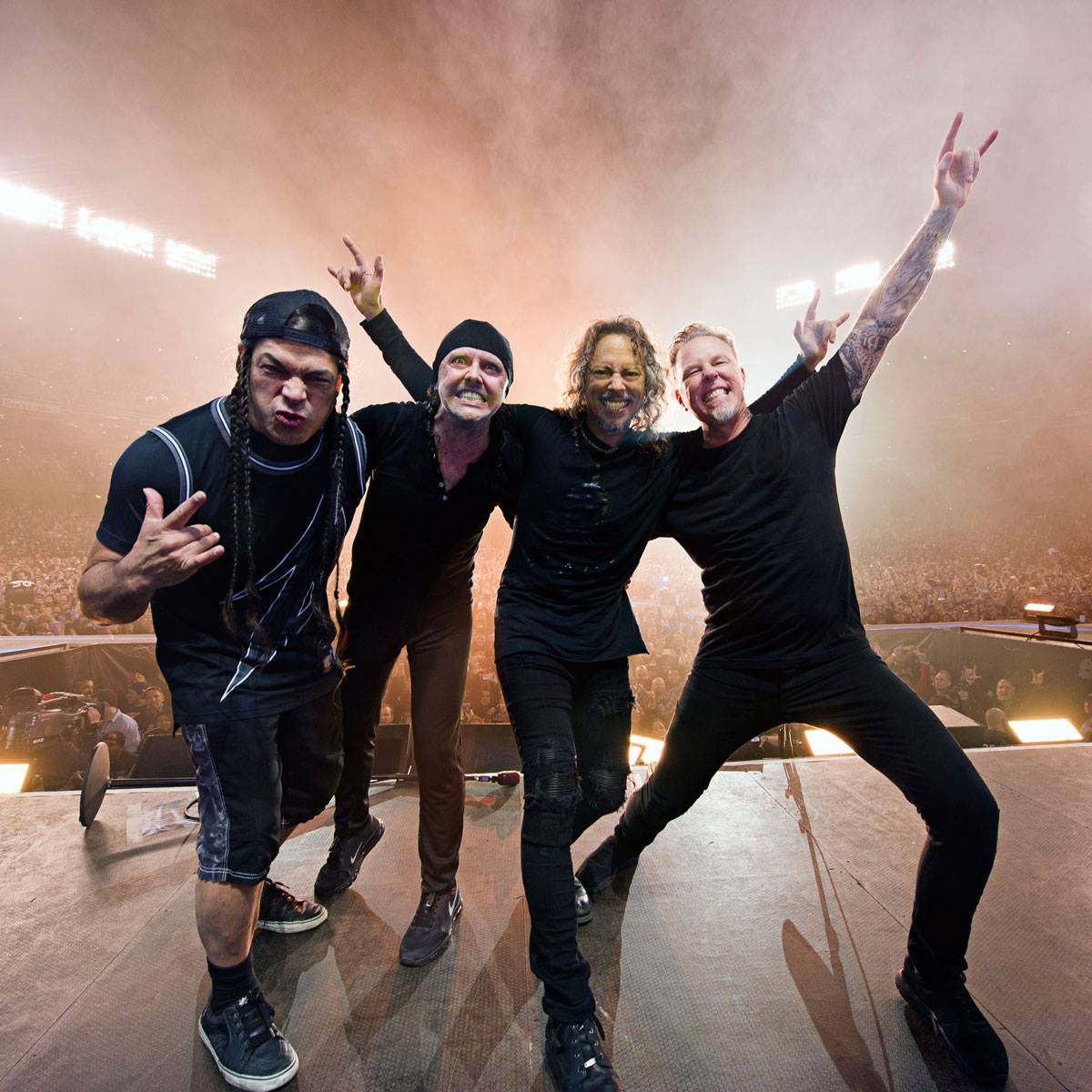 revistasoyrock's tweet photo. Metallica, Rancid, The Strokes, The Weeknd, Duran Duran, confirmados para el @lollapaloozaar. Mirá la grilla.➡https://t.co/eK25xoKYlZ https://t.co/wsX9j5pHEp