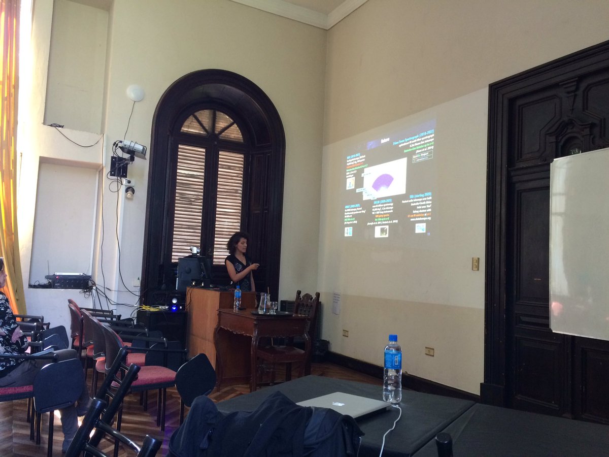 violegp's tweet photo. Ginevra Favole giving the colloquia at #MultiDark, La Plata, talking about emission line galaxies in future surveys, like @eBOSSurvey https://t.co/rd7QlblcBw