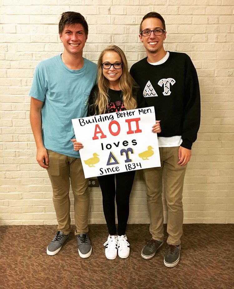 DU_GVSU's tweet image. Ayeee thanks @featuringash and @AOII_GVSU 😎
