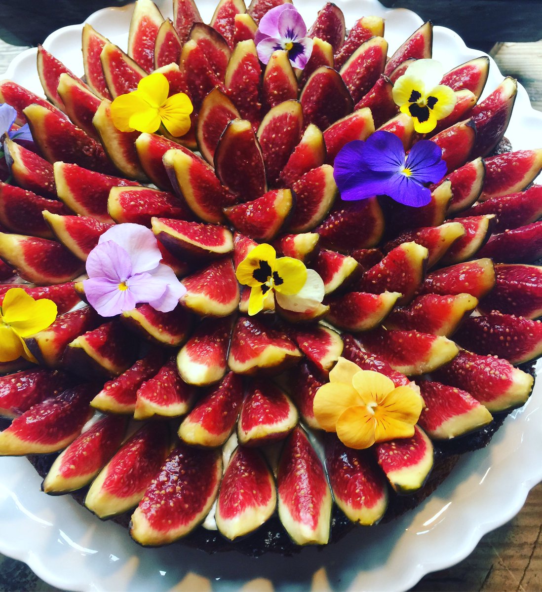 kaigalway's tweet photo. Figs #Figpie https://t.co/klzZqSqsIq
