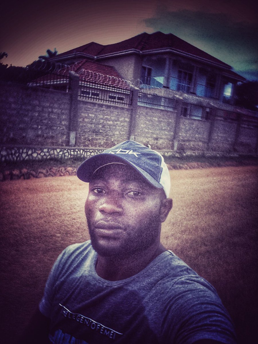 umar_semata's tweet photo. Alhumdulillah☝️done with jogging☝ #peambasportsafrica #lockdownfightwear #tigermuaythai # https://t.co/27atnqEP45