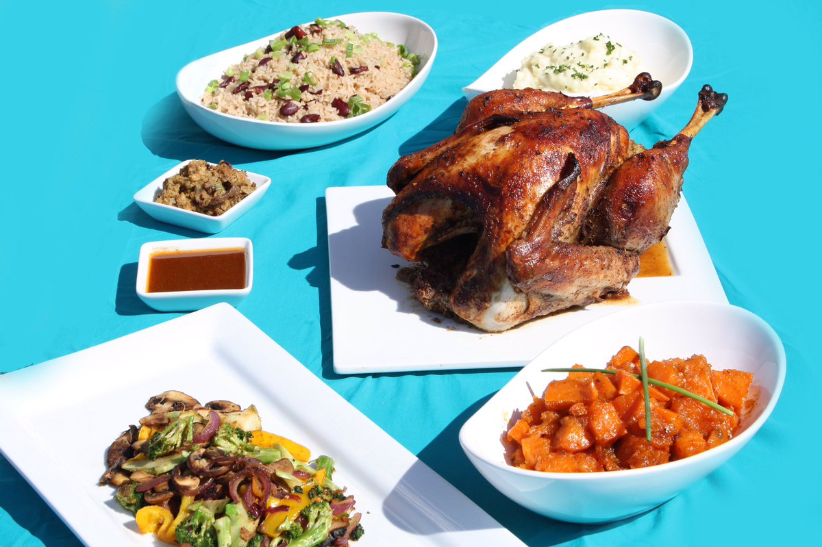 kingcateringTO's tweet photo. This Thanksgiving let us take care of the cooking! Experience the royal treatment with King Catering #tornto  #blogto  #nowmagazine https://t.co/eYvIYwwiHd
