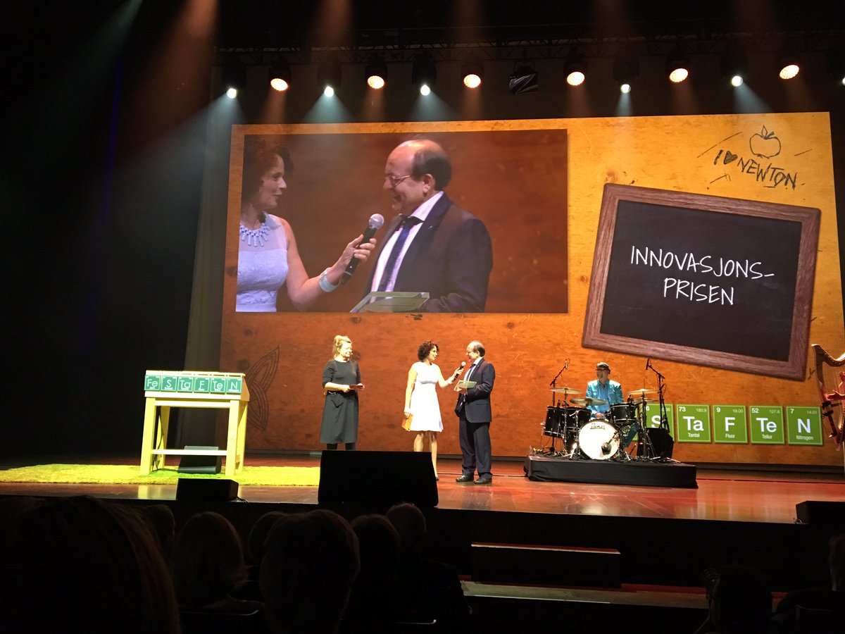 forskningsradet's tweet photo. Gratulerer til @DynatecAS - vinner av @forskningsradet Innovasjonspris. Har utviklet ny måte å produsere silisium til solcelleindustrien. https://t.co/xynCv5f32B