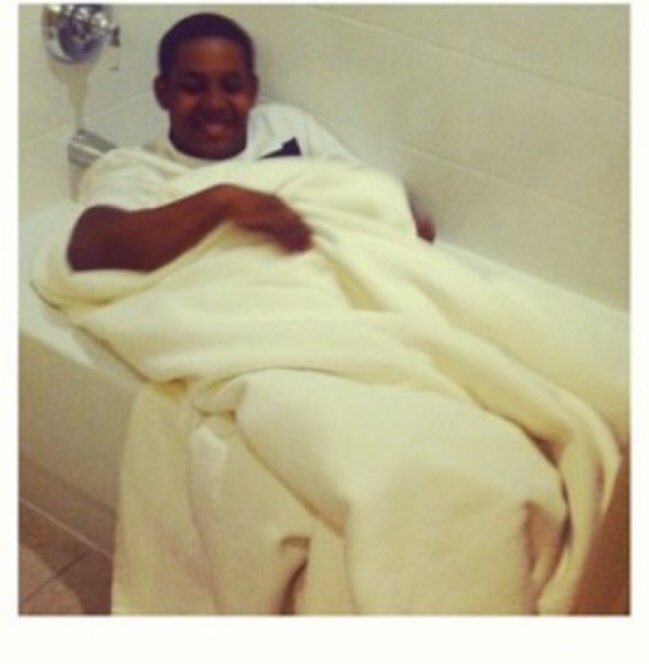 TheMustacheMan's tweet photo. Everybody tell @JasperDolphin  that you hate him and birthdays are a myth!!!!!!!! https://t.co/uSljJaiUAZ