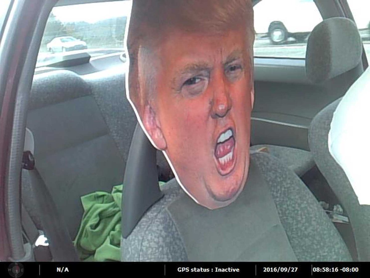 saevasollertis's tweet photo. Sorry, a cardboard cutout of Trump’s head does not qualify you for the HOV lane, police say

https://t.co/LDGJxP05tp https://t.co/f15QEbWOcD