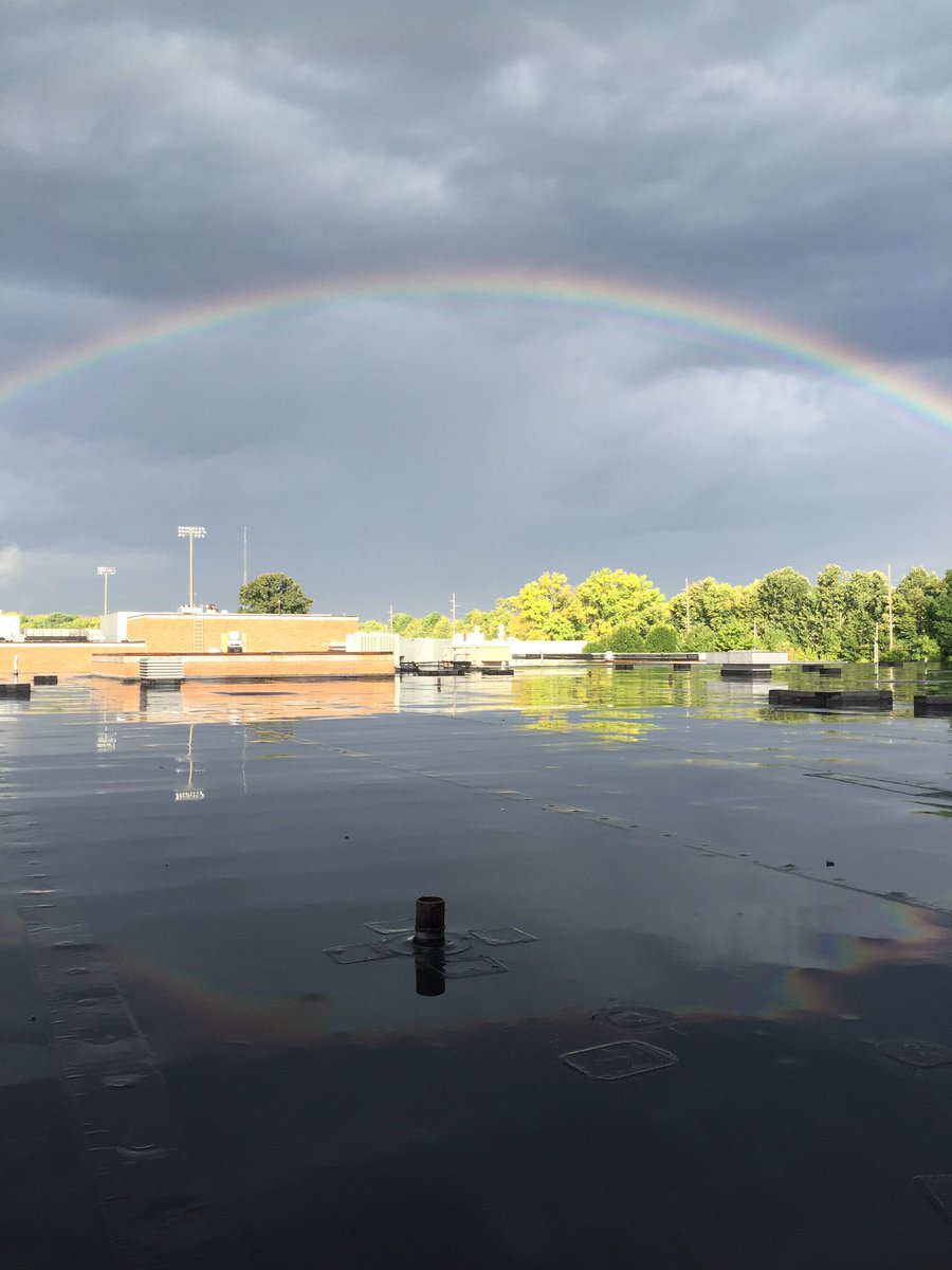 .@WBDG <a href="/GiantAthletics/">Ben Davis Giants</a> GIANT rainbow over Ben Davis today!
