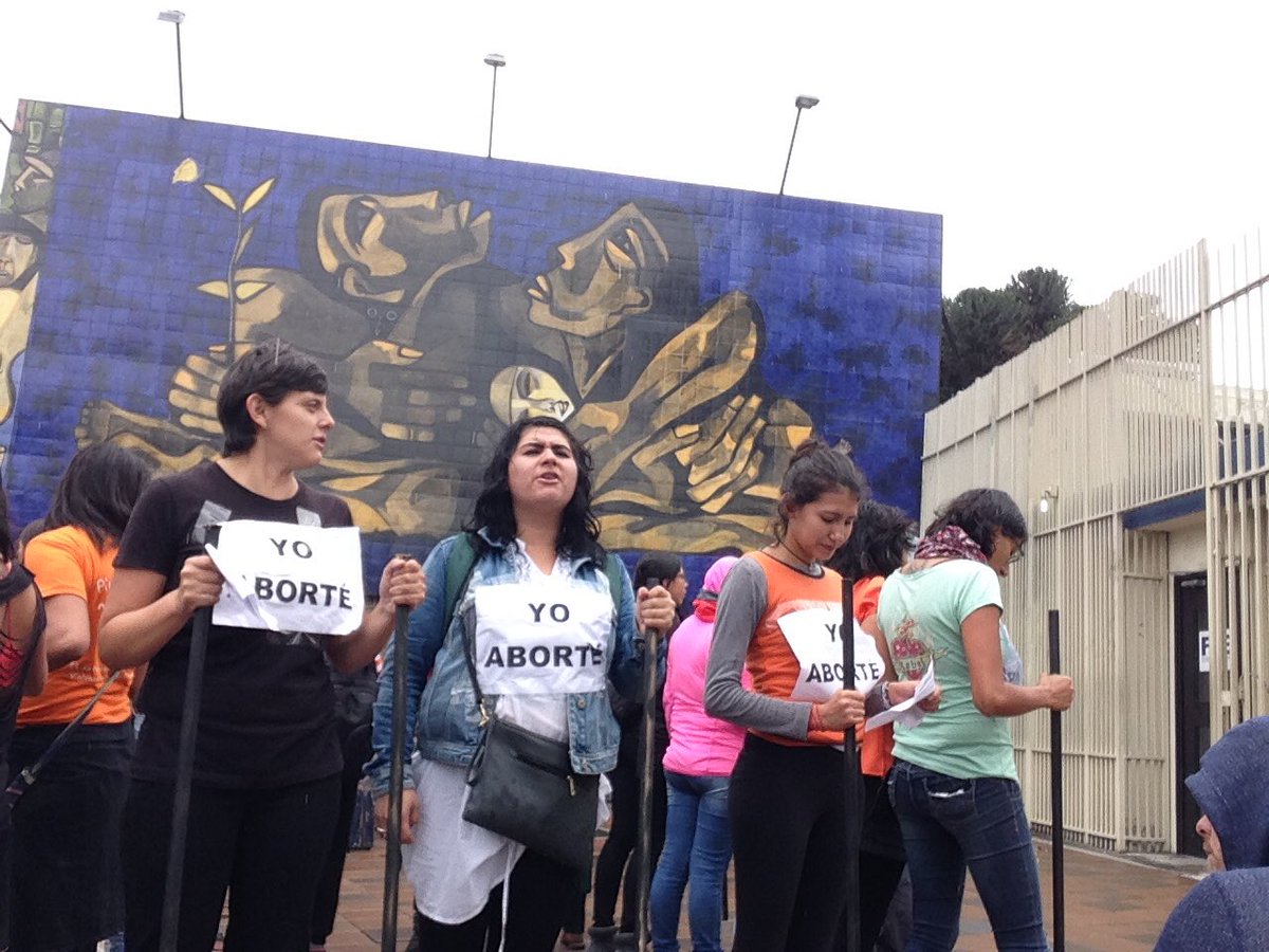 wambraEc's tweet photo. 157 mujeres judicializadas por abortar en #Ecuador desde el 2009 denuncian mujeres en @FiscaliaEcuador acción 
#28s https://t.co/qI1sZ9gvFR