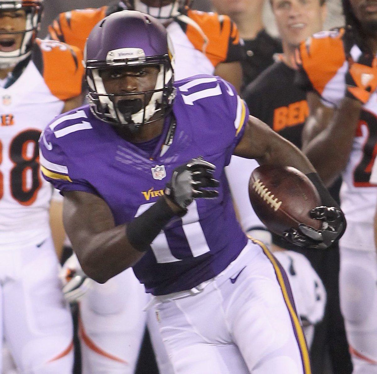 zesty_vikings's tweet image. #LaquonTreadwell, #JariusWright bide their time profootballtalk.nbcsports.com/2016/09/28/laq…