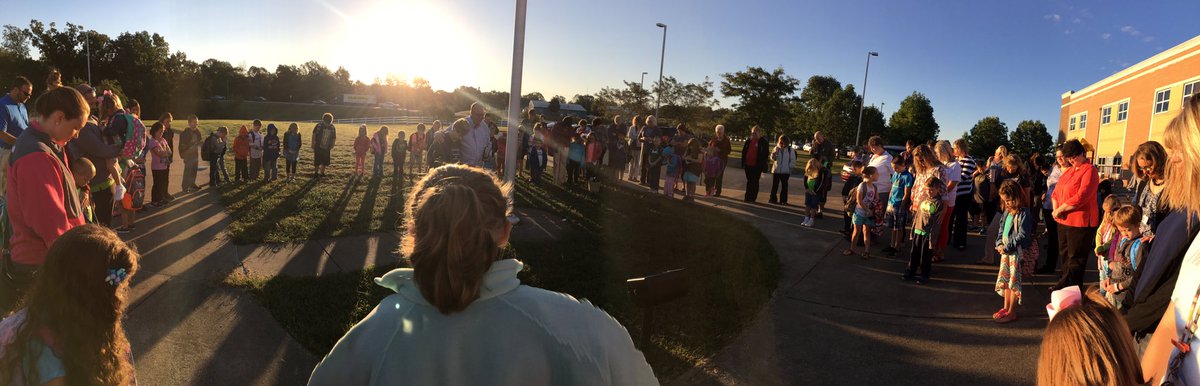 emmaroo2414's tweet photo. See you at the Pole at ACPC! @AllenCoSchools 💕#keepprayerinschools https://t.co/JIMnJjlKXh