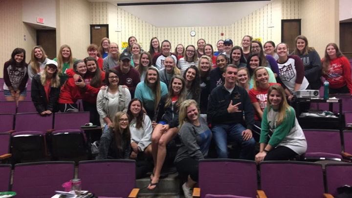 tkhowell1026's tweet photo. #LambdaChiCares #KDT @LambdaChi_EKU @KDT_EKU https://t.co/OEUZ6KIxI0