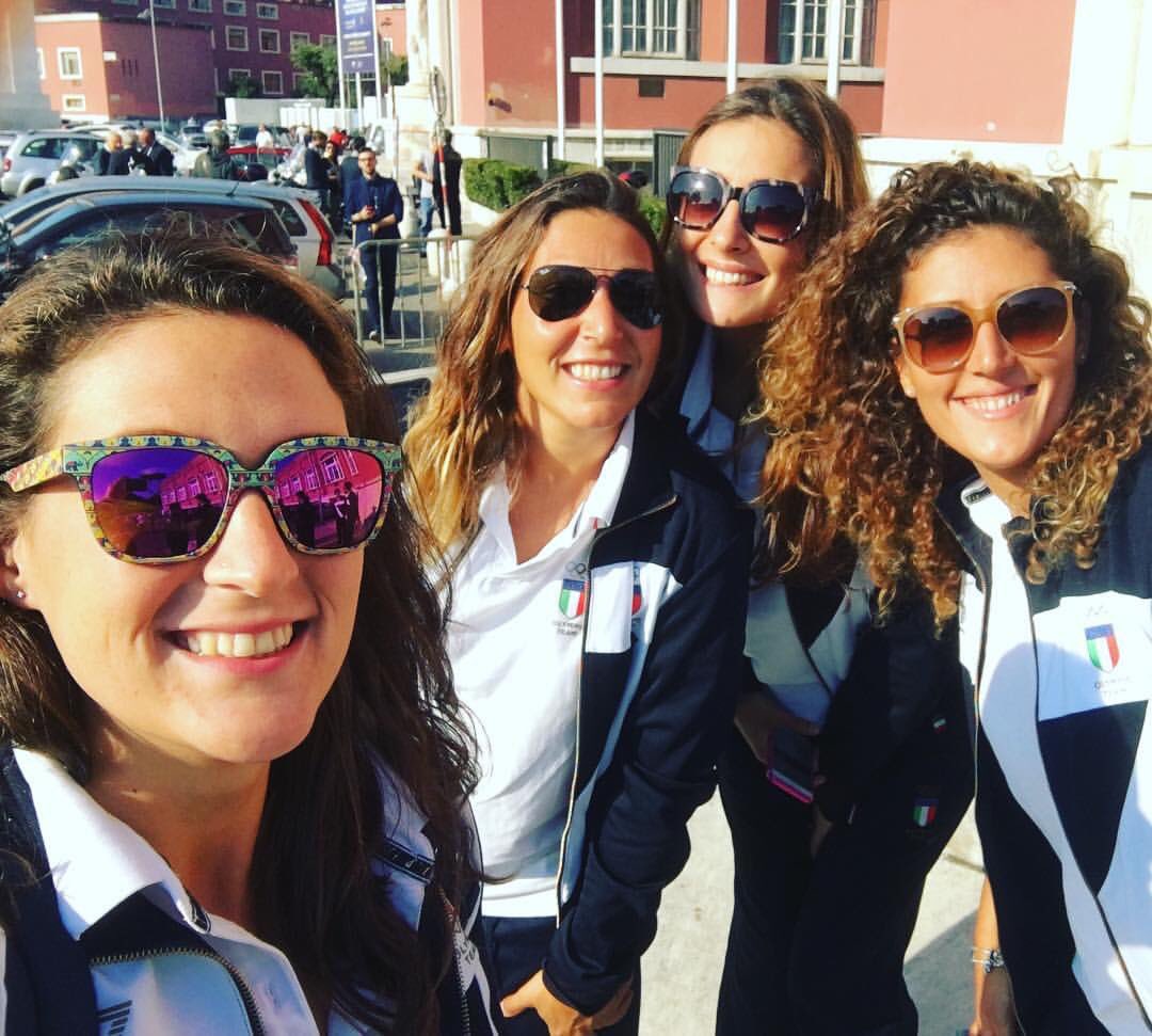 #7rosa verso il #Quirinale per essere ricevuti dal Presidente della Repubblica #Mattarella
#SilverMedal #Olympics #Rio2016