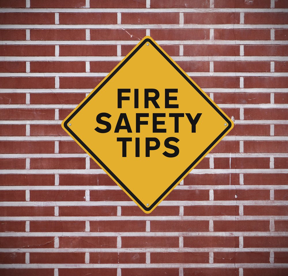 OttFire's tweet photo. Fire Escape 101: Make sure windows and doors in your home are unblocked. https://t.co/tfYDd3GkF6