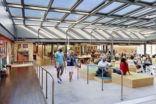 AnniePerrin1's tweet photo. @KontorHQ list of the offices that will blow your mind. Have a favorite? Via @Refinery29  https://t.co/BFopoblRZW https://t.co/mc1b9RNAmD