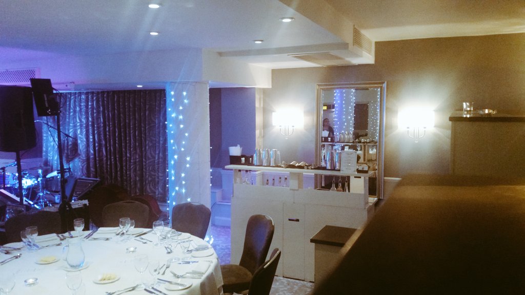 Barz8events's tweet image. Ready for some exciting #cocktailmaking tonight @RHillHotel with @ClickSoftware #cocktailmakingclass #cocktails