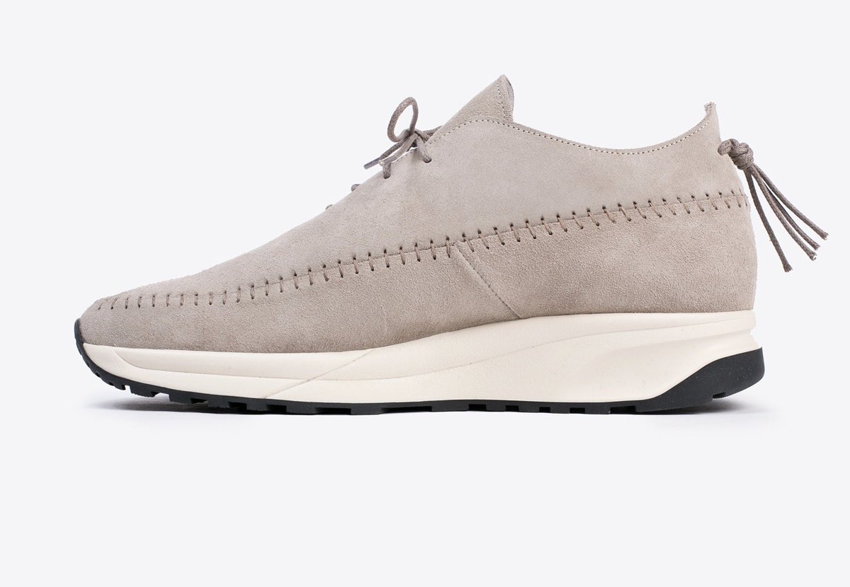 vagrantsneaker's tweet photo. These are FIRE🔥🔥🔥 #menswear #mensfashion #fashion #nativerun @NID_de_GUEPES https://t.co/UGHFeoKLia