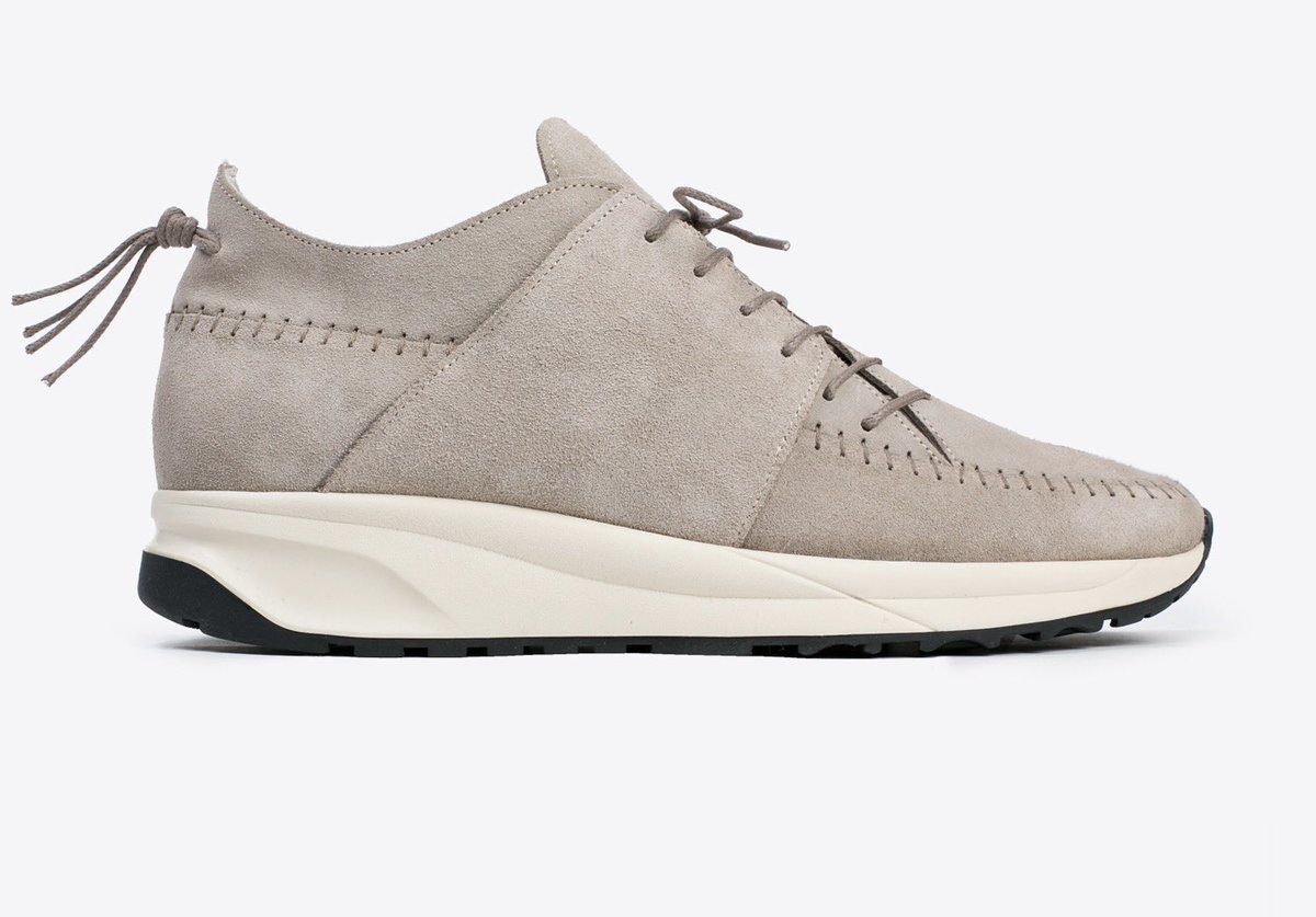 vagrantsneaker's tweet photo. These are FIRE🔥🔥🔥 #menswear #mensfashion #fashion #nativerun @NID_de_GUEPES https://t.co/UGHFeoKLia