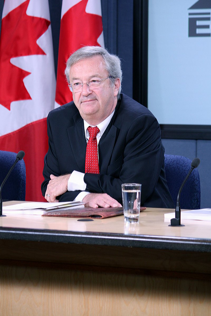 ElectionsCan_F's tweet photo. Conférence de presse : le directeur général des élections recommande des modifications à la loi électorale https://t.co/aQD9tjMsFo #DGEdit https://t.co/f9zvYlfr0k