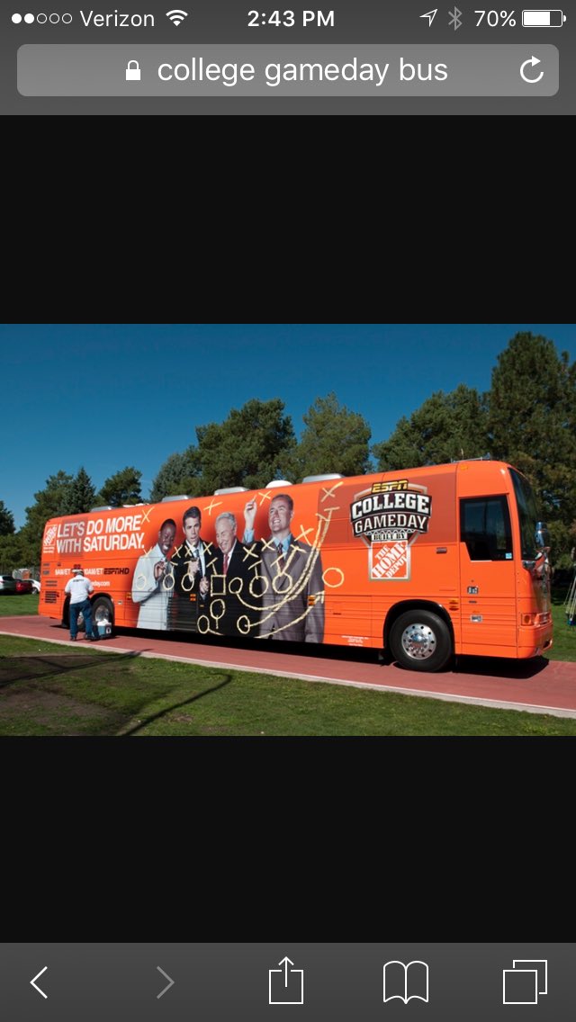 homedepot1130's tweet photo. ONLY 2 more days. Friday 5pm - 7pm, you could win GAME TICKETS, lots of GameDay gear and prizes. @CollegeGameDay @MikeHD1130 @BobbyBoaenTHD https://t.co/pVFjOl6hhH