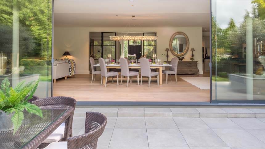 #GBBO - Langdale House by <a href="/RichstoneProps/">Richstone Properties</a> has not just one fantastic kitchen but two further showstopping ones whathou.se/HFq5ql