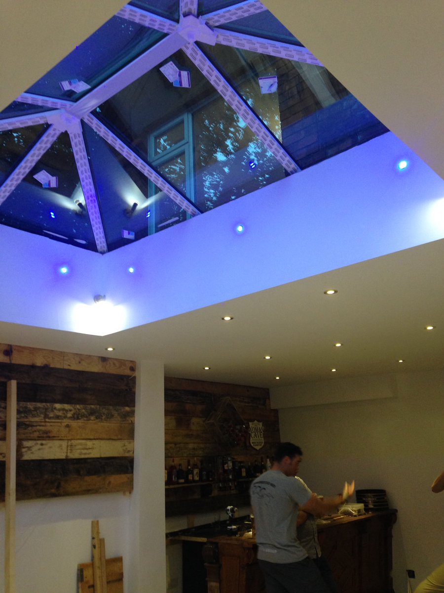 electrical_0's tweet image. New lighting install