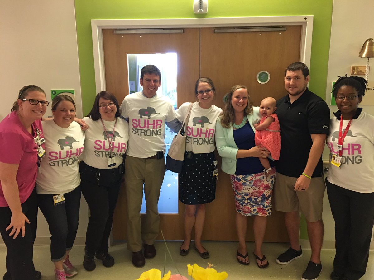 URMed_GCH's tweet image. Today, Ella Suhr beat cancer. She's heading home after a seven month battle with a rare brain tumor. 💛🎗🎊🎉