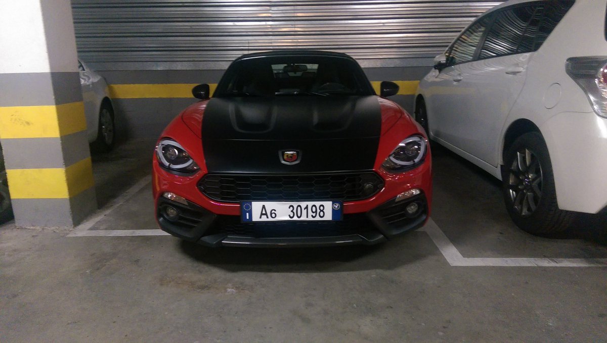 Otra jornada mas terminada. Mañana nos tocara coger un barco para estar el viernes en Mallorca! #AbarthTour